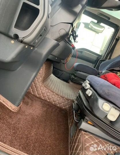 Автомобильные коврики люкс