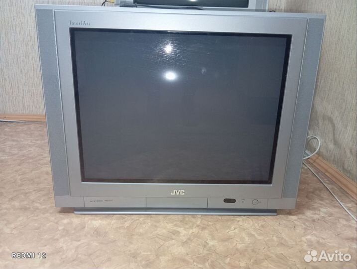 Телевизор JVC