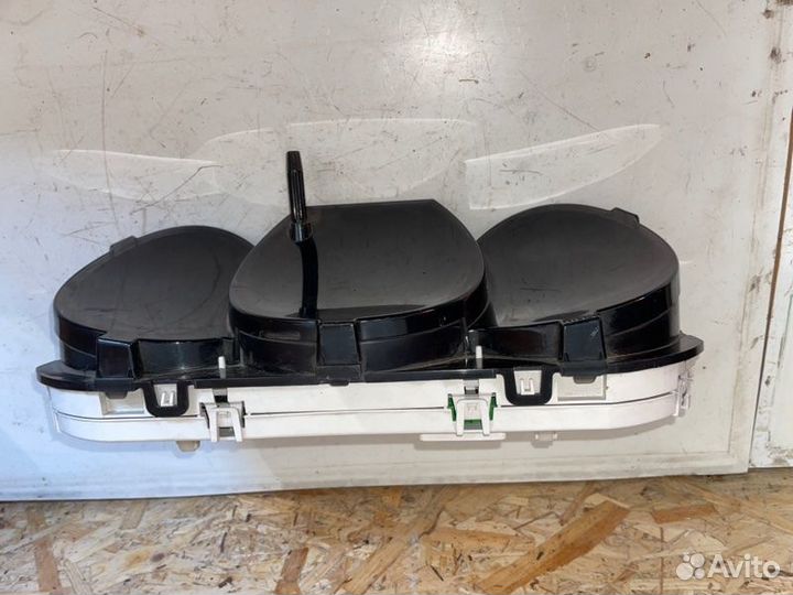 Панель приборов Suzuki Grand Vitara