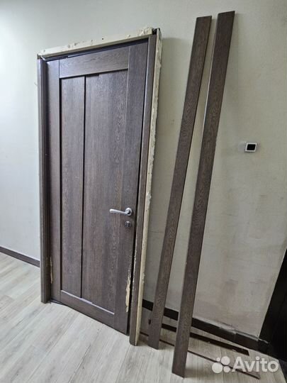 Дверь двусторонняя + 2 косяка