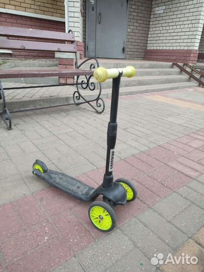 Самокат детский трехколесный