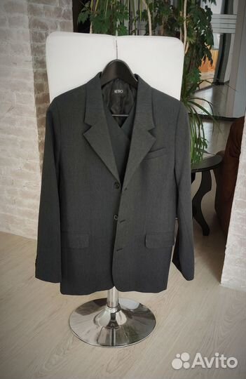 Школьный костюм для мальчика тройка