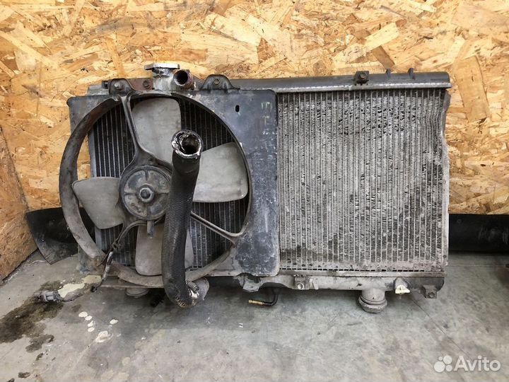 Радиатор двигателя Toyota Starlet EP82 4E-FE