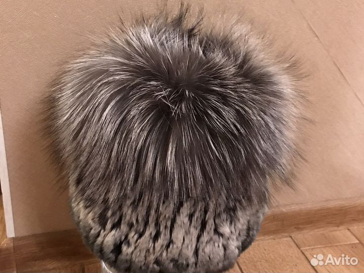 Шапка женская теплая