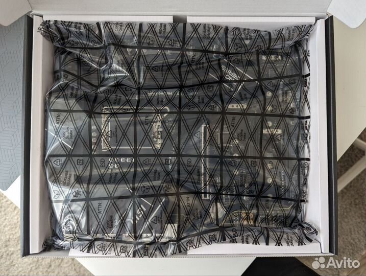 Материнская плата MSI PRO B760-P WiFi DDR4