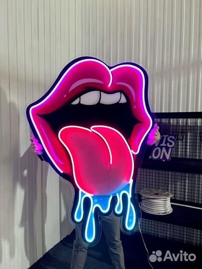 Неоновая вывеска рекламная на заказ