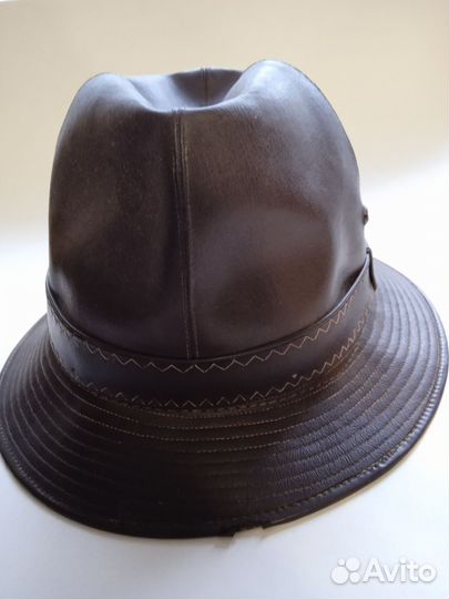 Шляпа кожа заменитель 57 размер