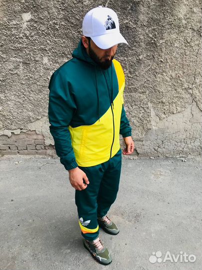 Мужской спортивный костюм Adidas