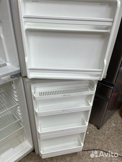 Надежный, узкий с No Frost