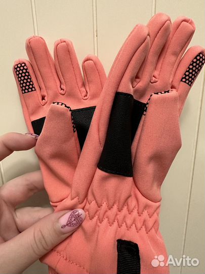 Перчатки SoftshellTehden Reima