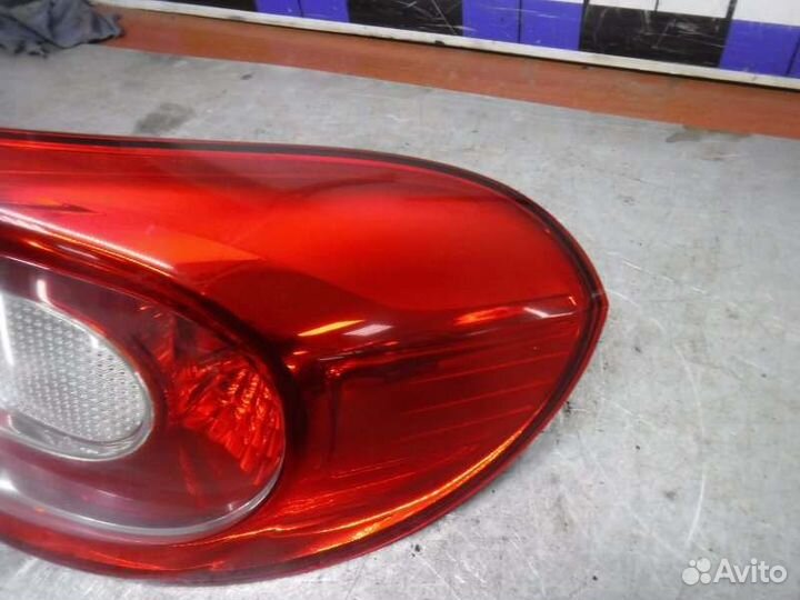 Фонарь задний правый Volkswagen Tiguan cava 2009