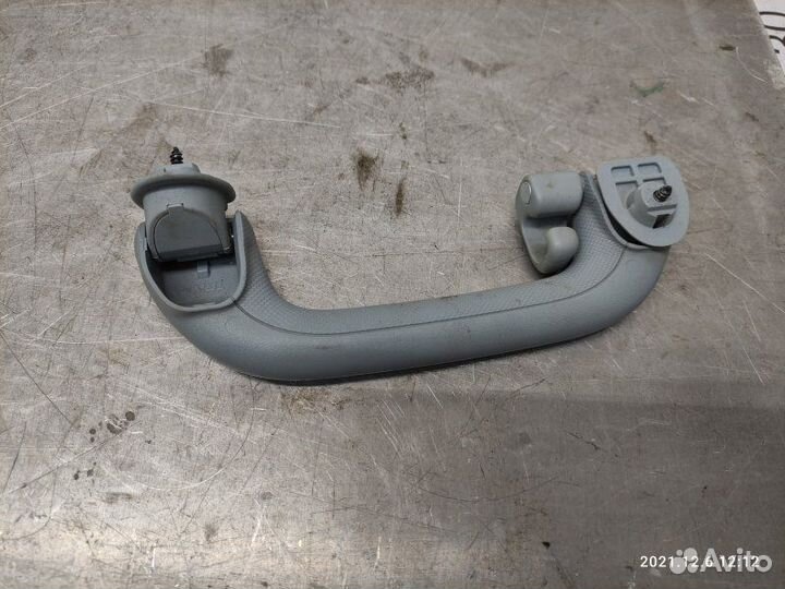 Ручка потолочная Kia Ceed G4FC 2009