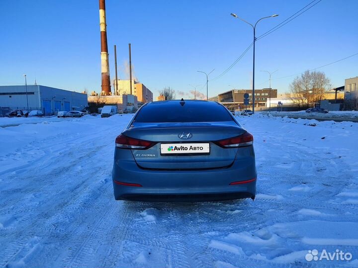 Hyundai Elantra 2.0 AT, 2017, 132 000 км