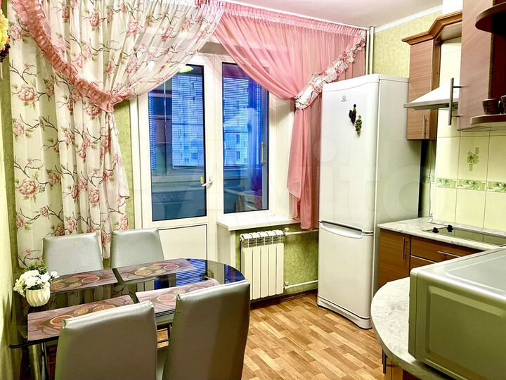 1-к. квартира, 38 м², 3/10 эт.
