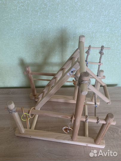 Игрушки для попугаев