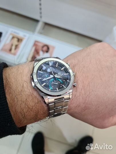 Часы casio edifice eqb 1000