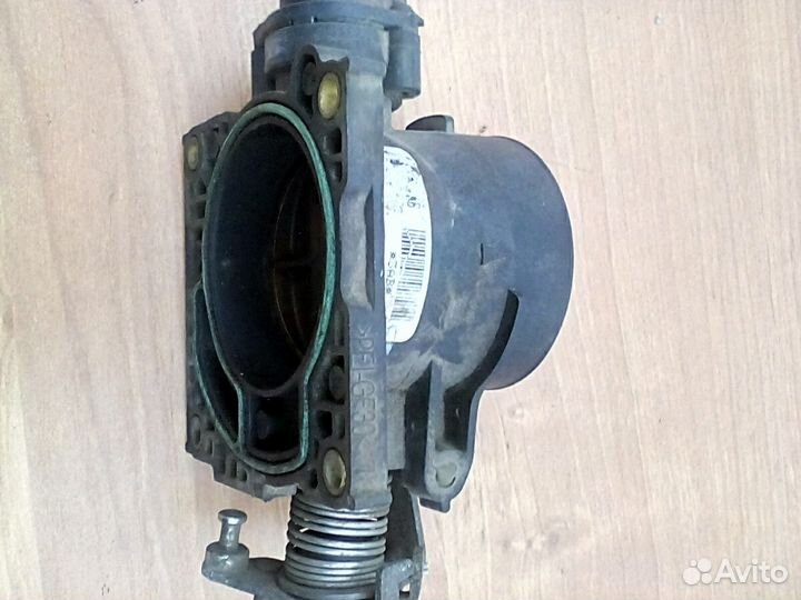 Дроссельная заслонка Ford Focus 1