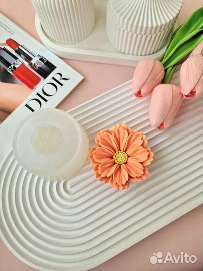 Молд цветок