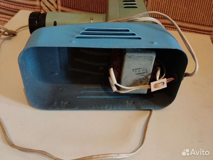 Советский проектор или проекционный светильник