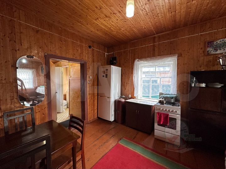 Дом 50 м² на участке 6,2 сот.