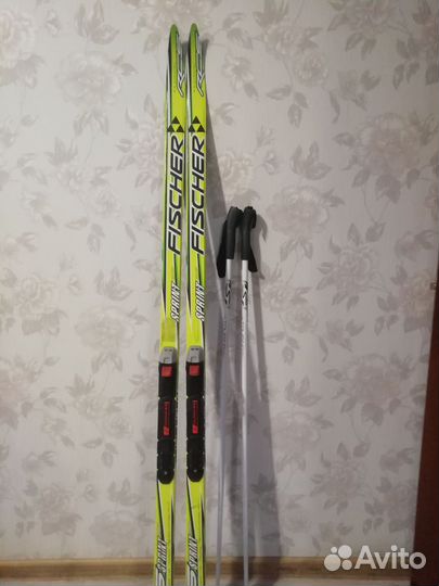 Лыжные ботинки salomon, детские. Длина лыж 150 см