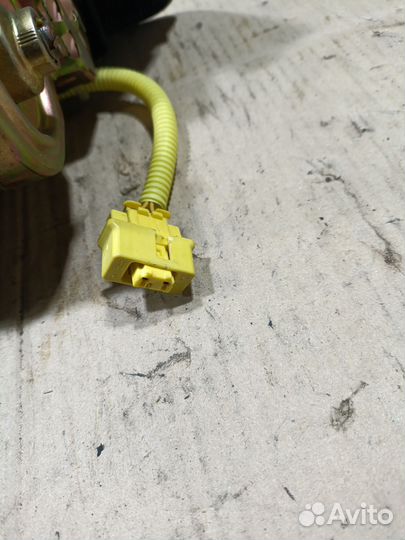 Подушка безопасности Honda Stepwgn RF3 левая