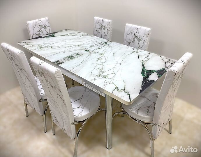 Кухонный стол и стулья 6 шт