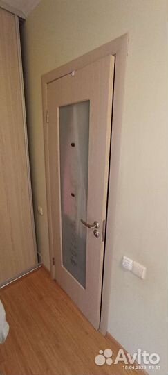 Дверь входная бу деревянная с коробкой
