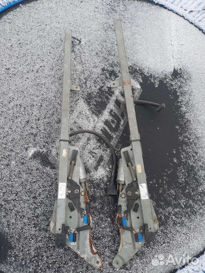 Механизм подачи ремня mercedes C140 CL