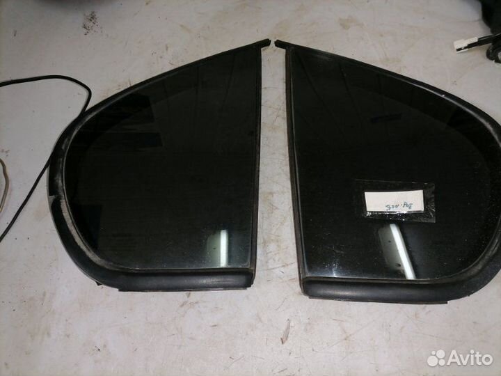 Стекло двери в ассортименте переднее Nissan