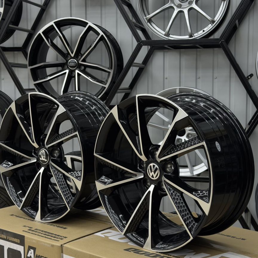 Литые диски Powcan 7.5×R17 5×112