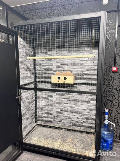 Вольер для попугая и не только