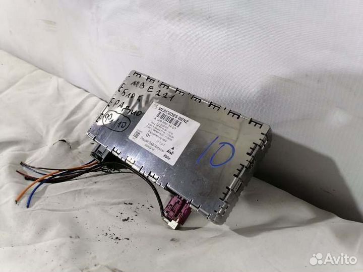 Блок управления магнитолой Mercedes-Benz E-Klass