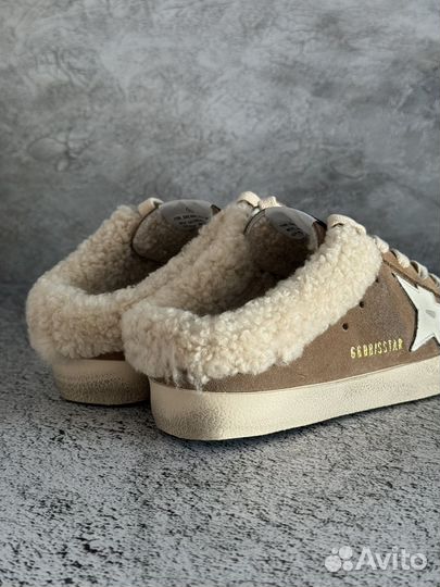 Кеды Golden Goose с мехом