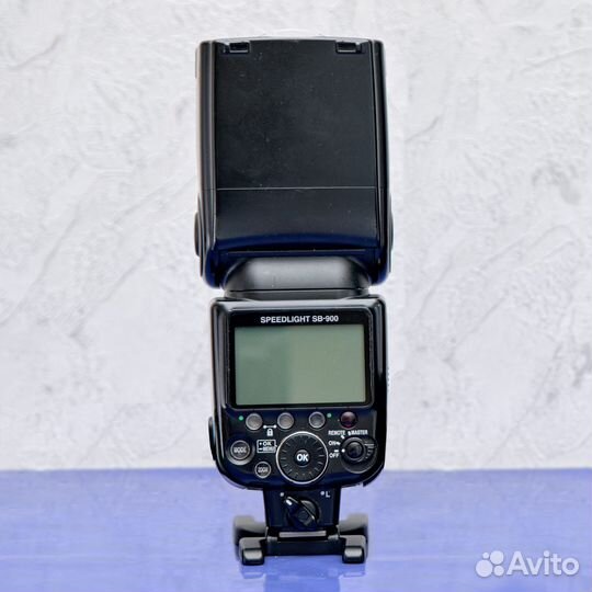 Вспышка Nikon Speedlight SB-900