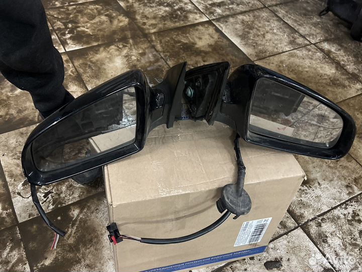 Правое и левое зеркало ауди а 6 ц 6 дорестайлинг