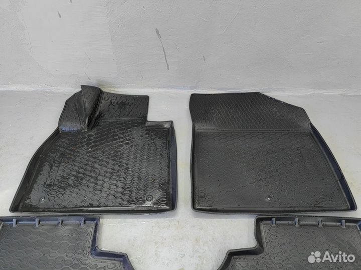 Коврики салона резиновые Hyundai solaris (1) седан