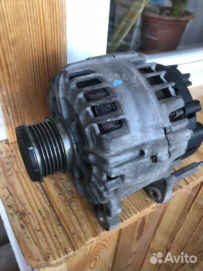 Генератор Гольф 6 Valeo 03L903023F