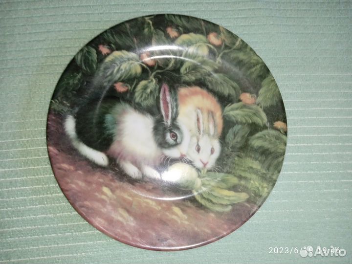 Декоративные настенные тарелки