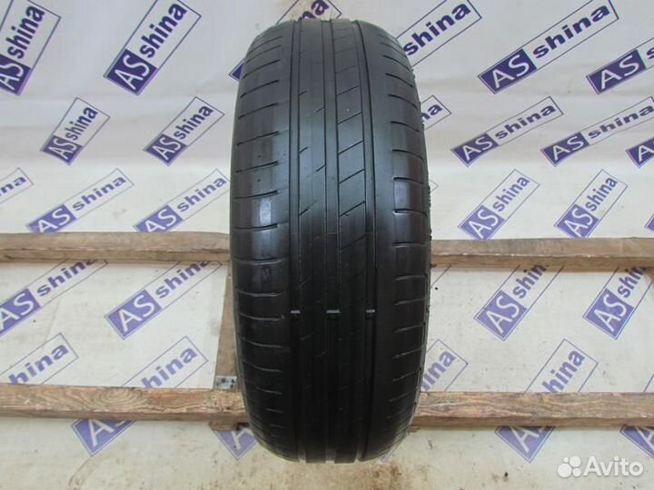 Goodyear EfficientGrip Performance 195/65 R15 97P