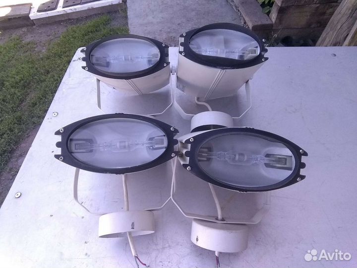 Продам светильники