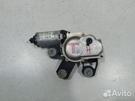 Моторчик стеклоочистителя 7L0955712C