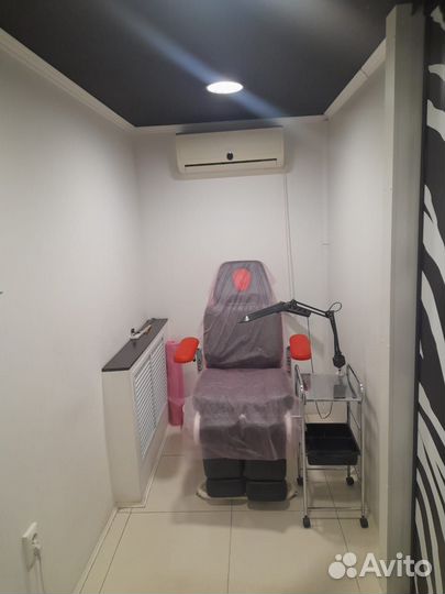 Аренда кабинета и раб. места маникюра