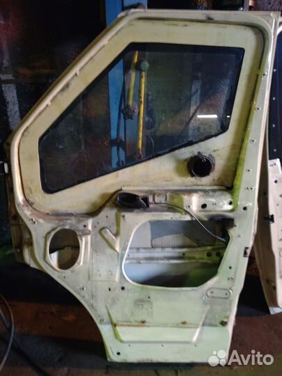 Ford transit двери