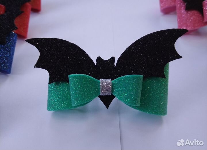 Бантики летучие мыши, ручная работа