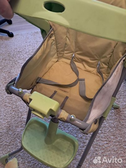 Детский стульчик для кормления