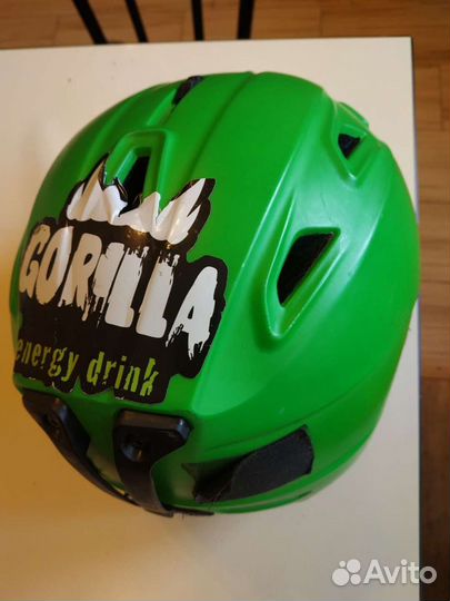 Горнолыжный шлем