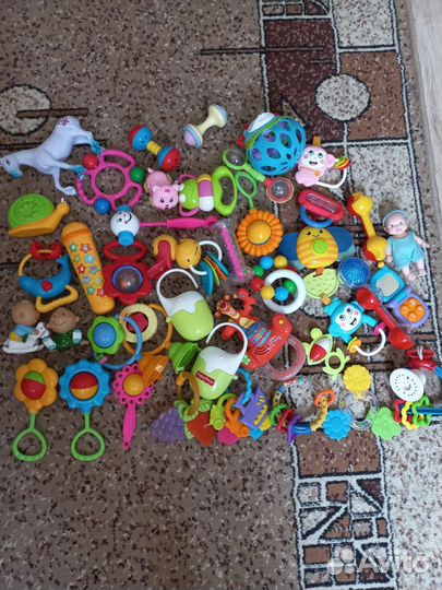 Игрушки погремушки пакетом