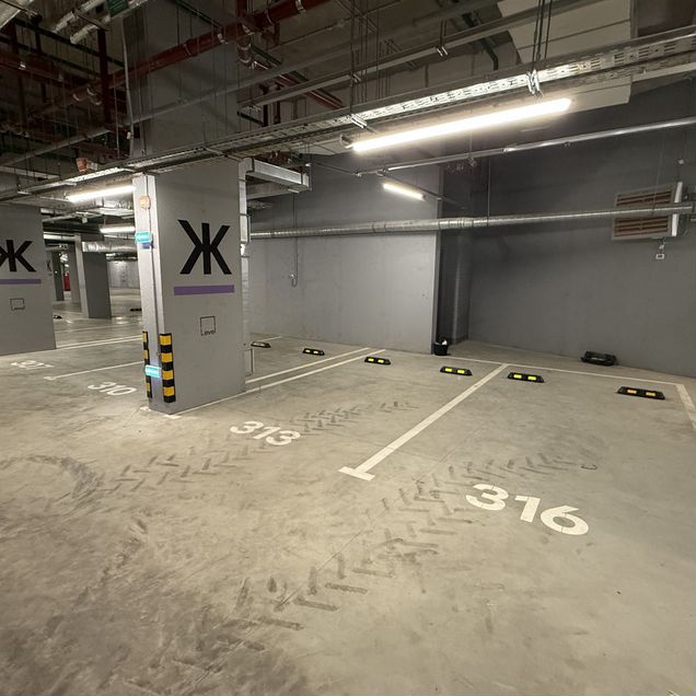 Машиноместо, 14 м²