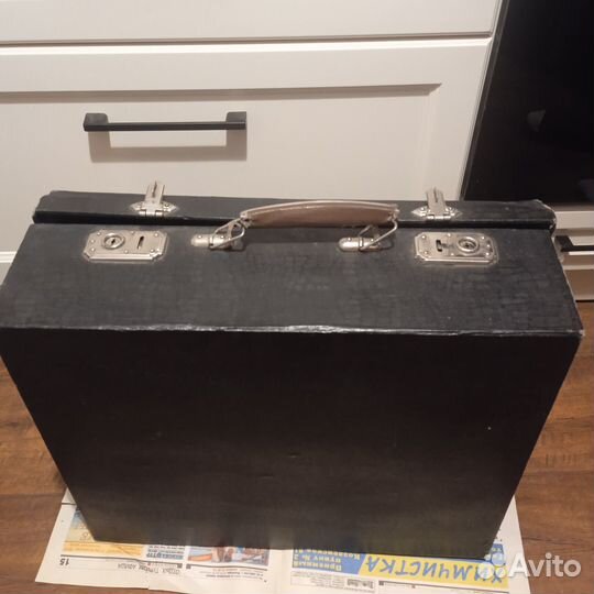 Продается баян в чемодане